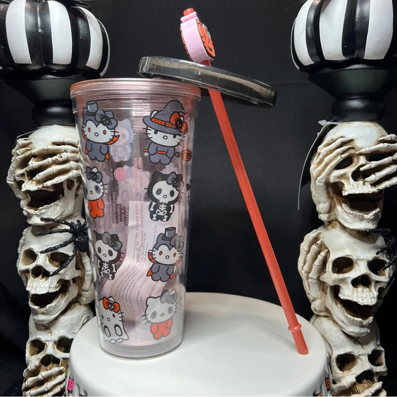 2024 Sanrio Hello Kitty Halloween Tumbler w/ Kitty Pumpkin Straw Topper - Picture 12 of 12
